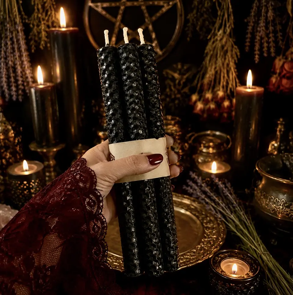 PACK 3 VELAS NEGRAS DE PANAL · LIMPIEZA, CORTE Y PROTECCIÓN 🐝🖤 1