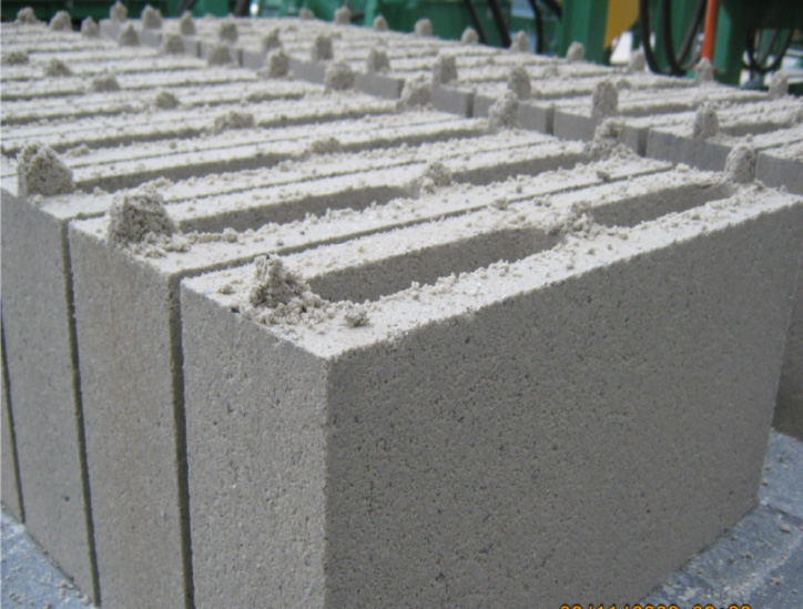 Bloque de Concreto CT-9 | 9x19x39 | 12.5 Uds/m2 | 8 kg
