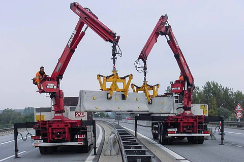 Abrazadera divisoria para carreteras de hormigón BSZ-KH