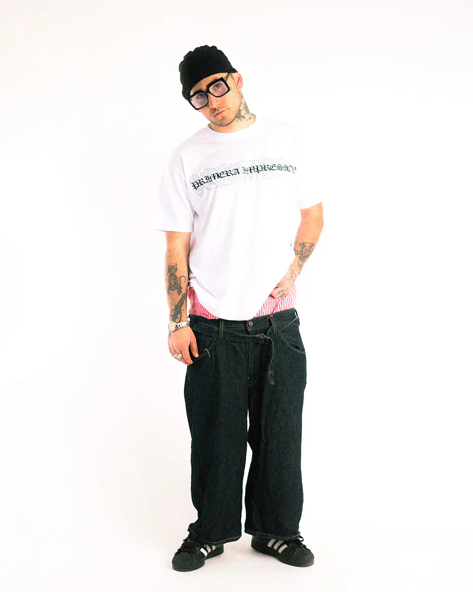 Eterno Romance Tee 3