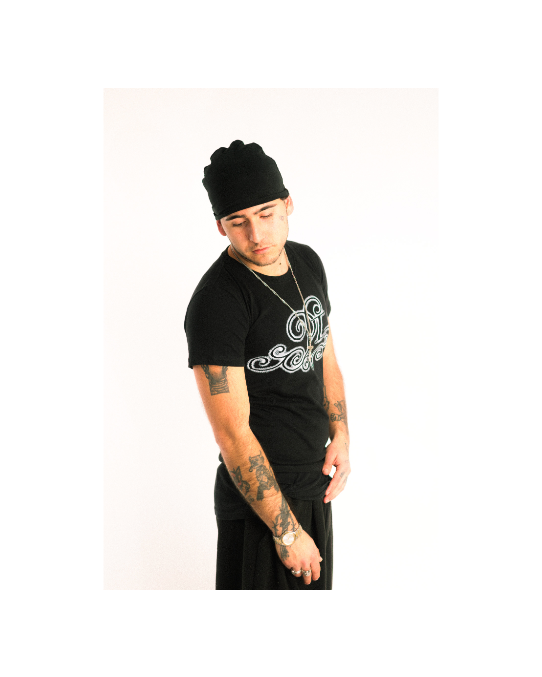 Ornamental Tee Negra 6