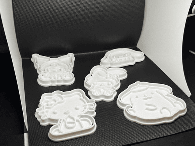 Cortadores Y Sellos De Galletas Sanrio (pack 5 Unidades) 3