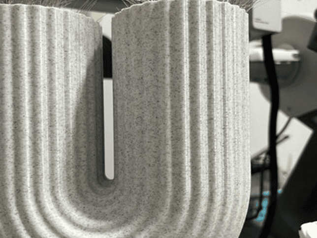 Jarrón Minimalista U 3