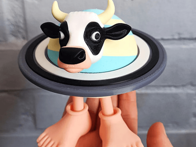 Juguete Italian Brainrot Articulado - Vaca Saturno Saturnita 4