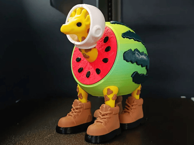 Juguete Italian Brainrot Articulado - Girafa Celeste 5