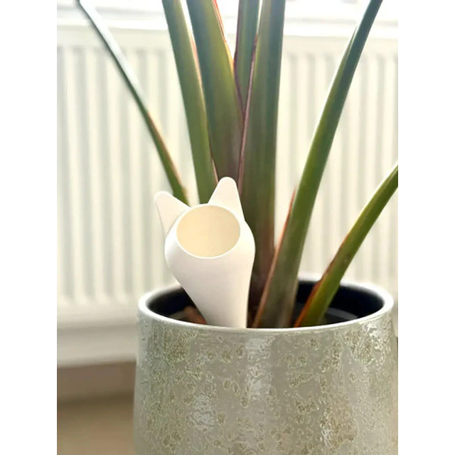 Globo De Riego Para Plantas - Diseño Gato