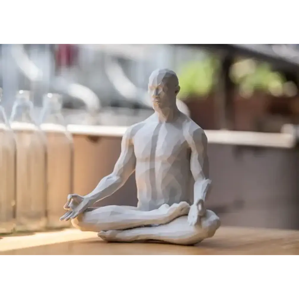 Adorno - Hombre Yoga 3