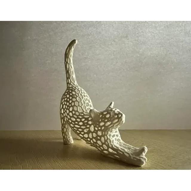 Decoración Voronoi - Gato Estirado
