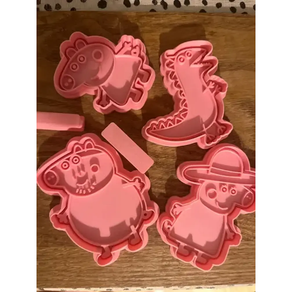 Cortador De Galletas - Familia Peppa Pig (pack 5 Unidades) 2