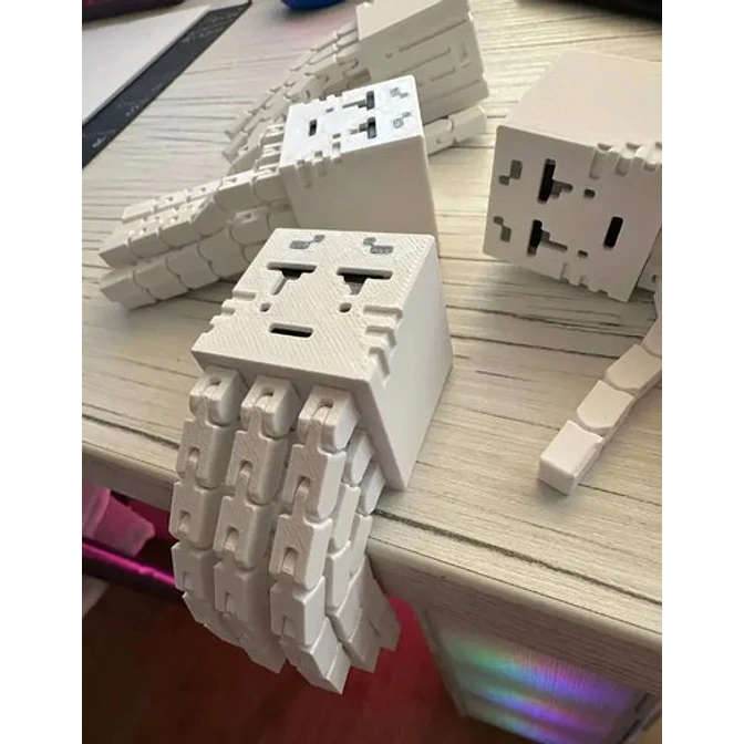 Figura Articulada - Ghast 3