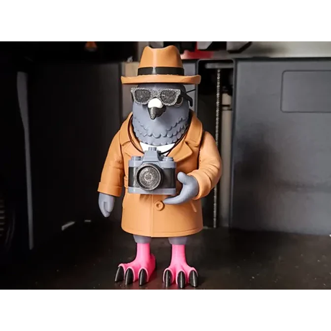 Spioniro Golubiro - Figura Articulada 2