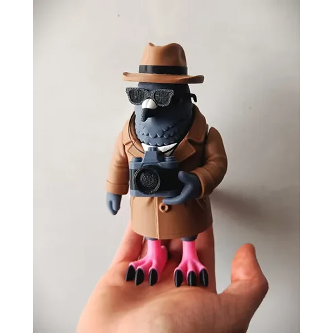 Spioniro Golubiro - Figura Articulada 5