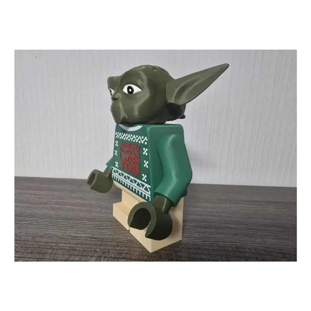 Yoda Edición Navideña - Figura Navideña 4