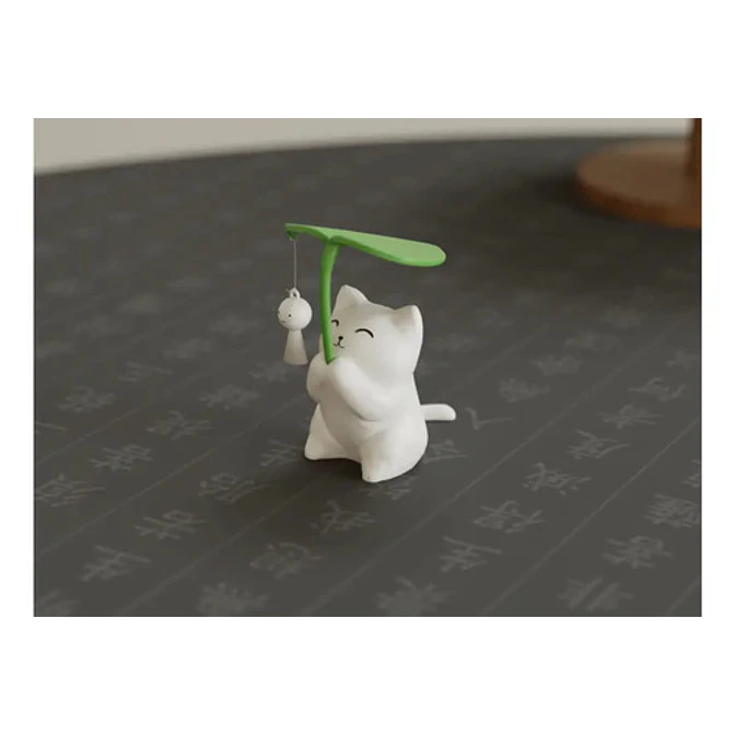 Figura Decorativa Gatito Sosteniendo Una Hoja 1