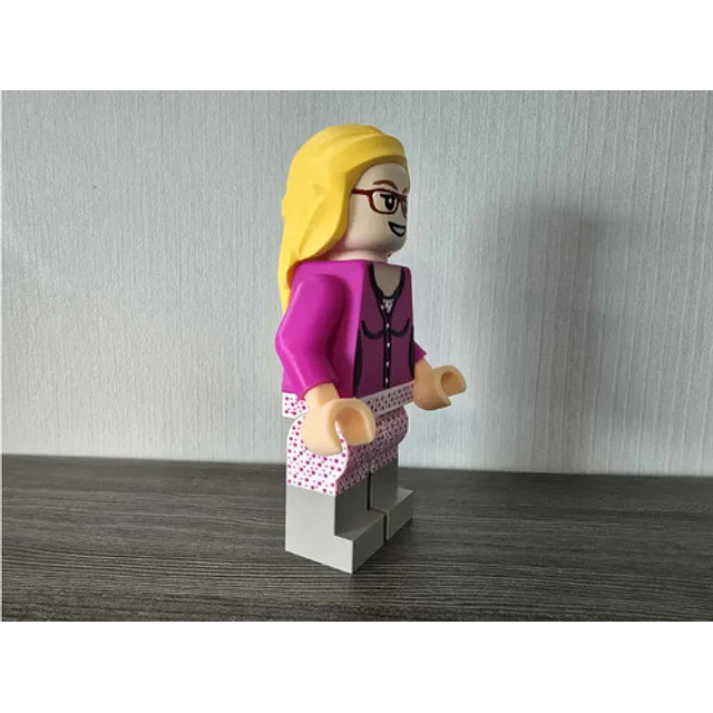 Figura Decorativa De Big Bang Theory Bernadette