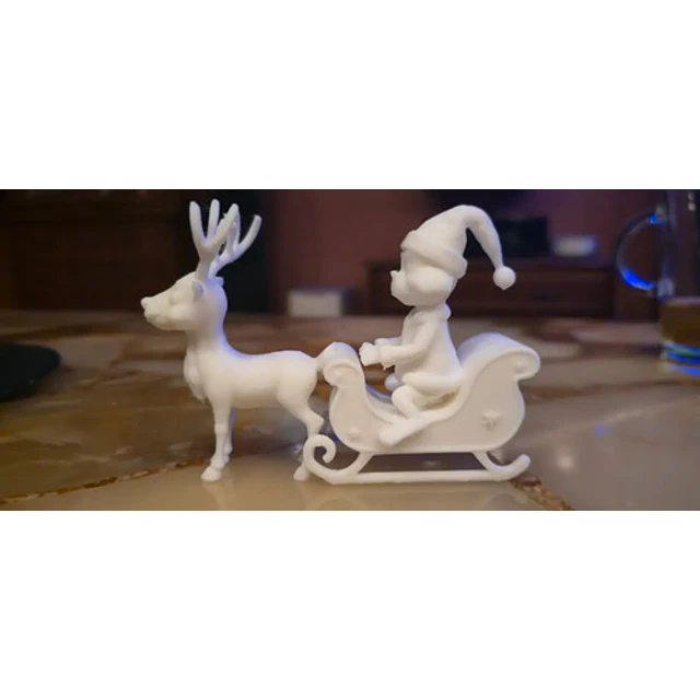 Figura Del Grinch En Un Trineo Con Un Reno