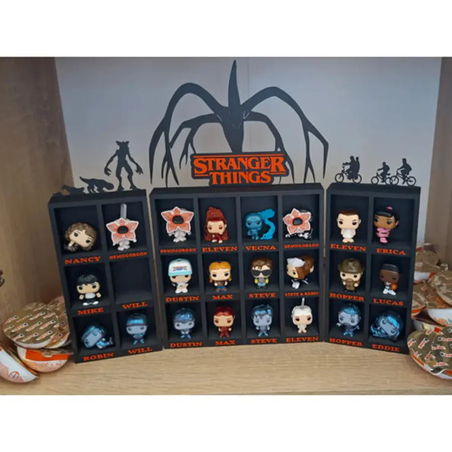 Soporte Stranger Things - Kinder Toy Complete