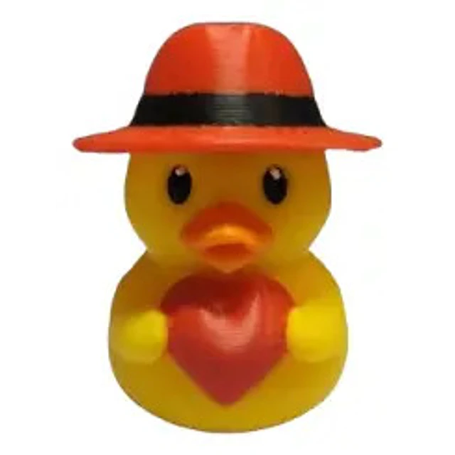 Pato Con Sombrero Sujetando Un Corazón