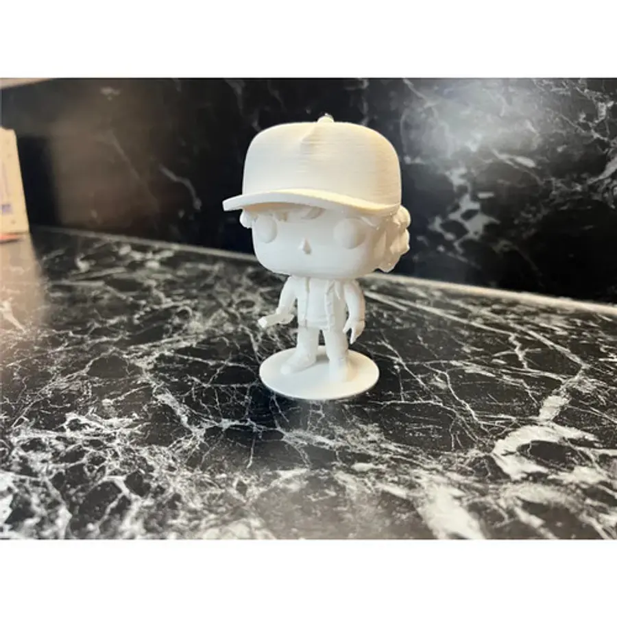 Figura De Dustin Henderson Estilo Funko
