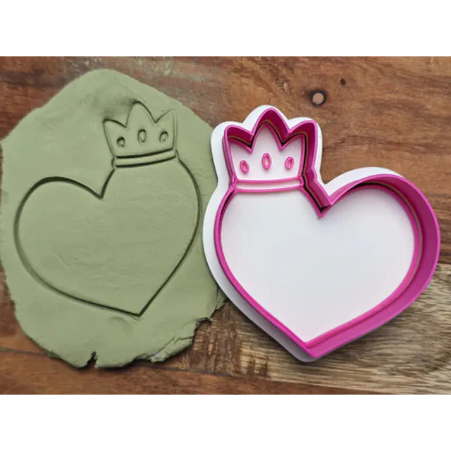 Cortador De Galletas Con Sello De Corona Corazón Amor