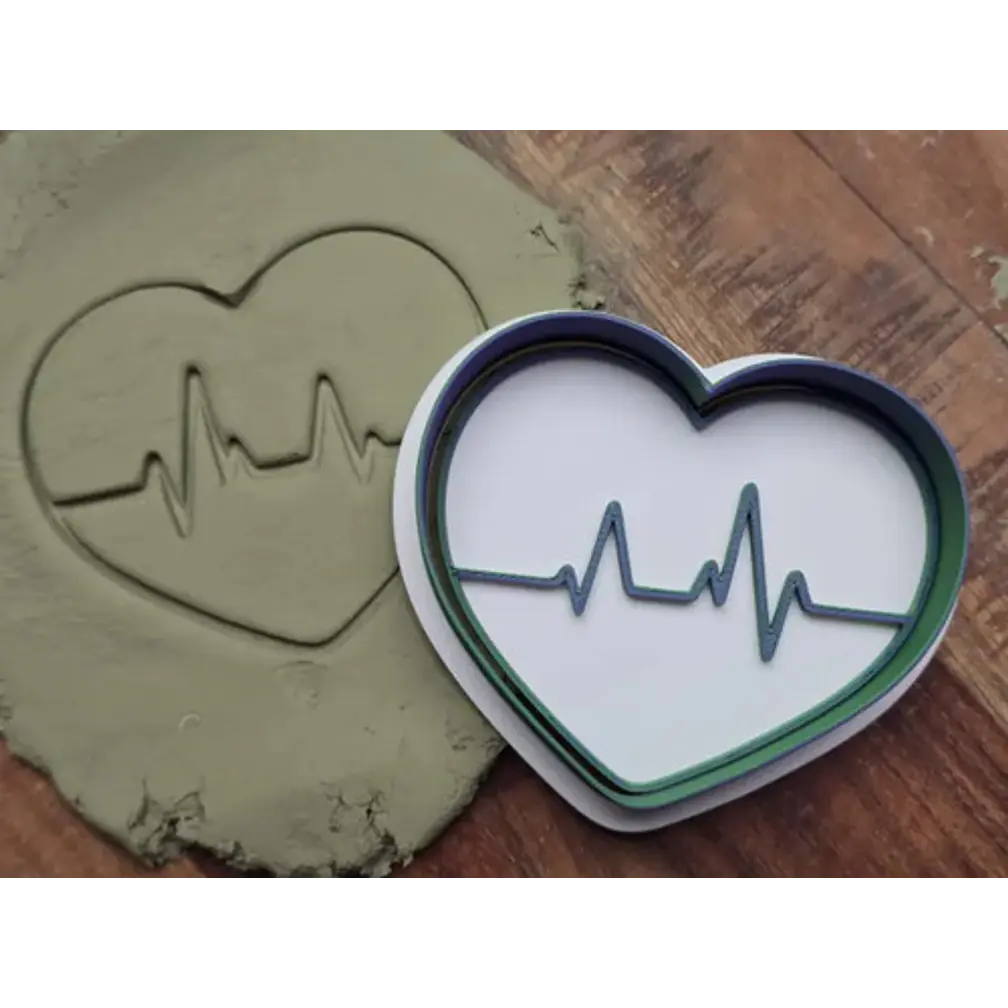 Cortador De Galletas Con Estampado De Latido De Corazón 2
