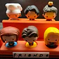Soporte Para Figuras De Amigos - Miniatura 1