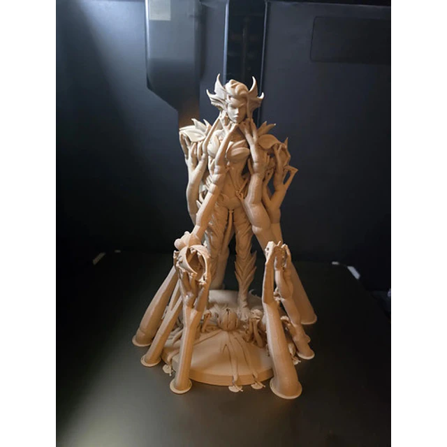 Figura De Acción - Zyra