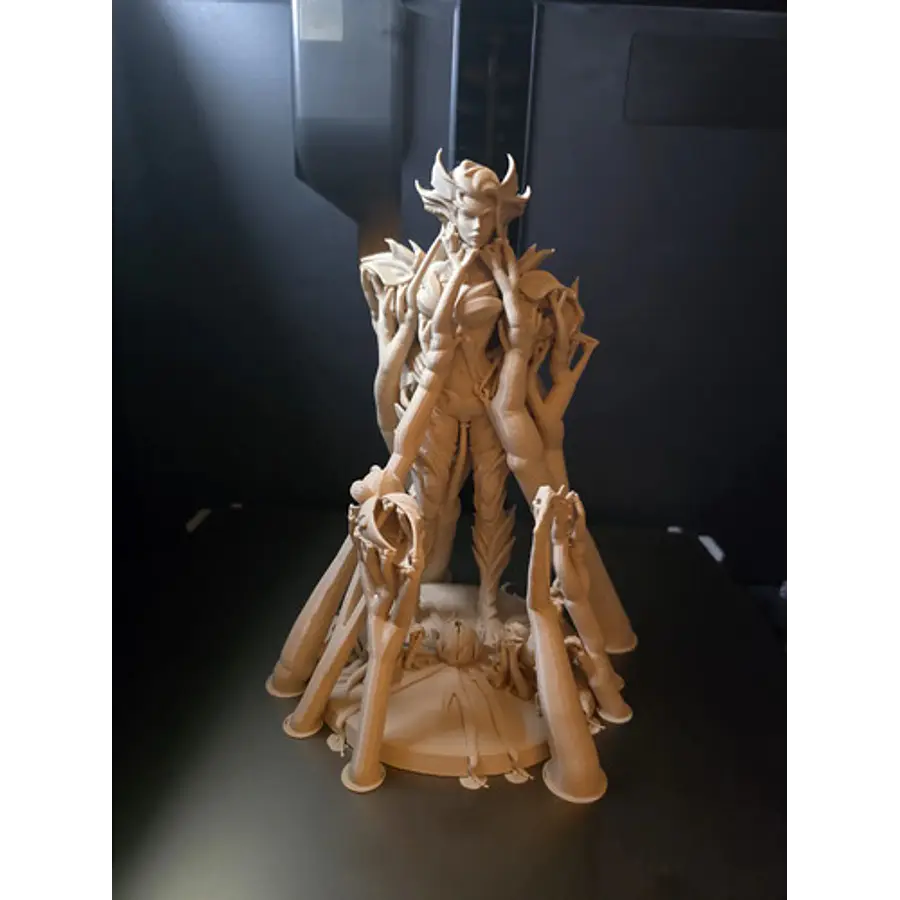 Figura De Acción - Zyra