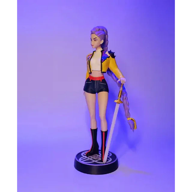 Figura De Chica Kpop Demon Hunters