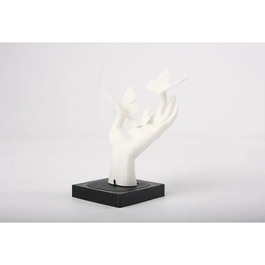 Escultura- Mano De Mariposas