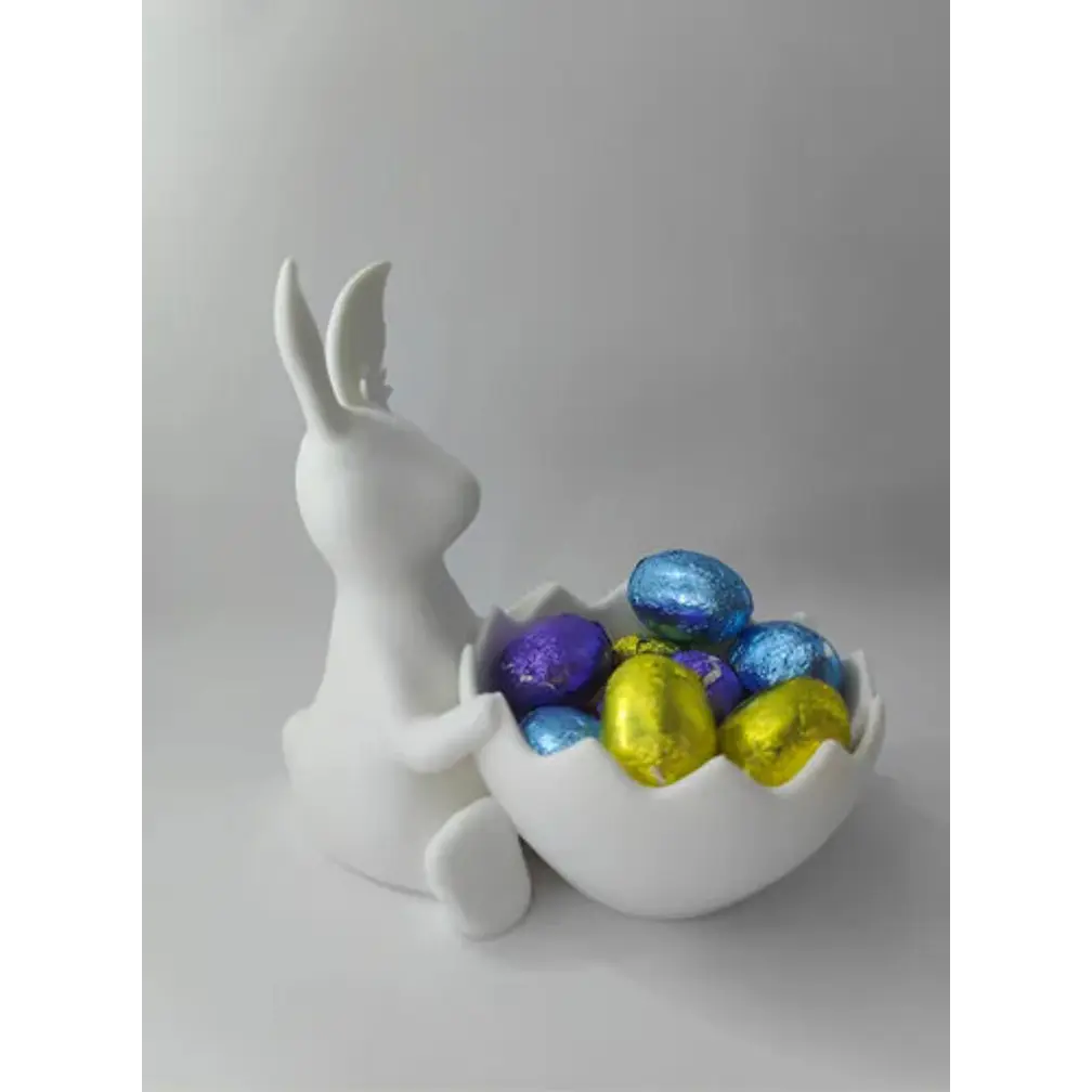 Figura Decorativa De Conejita De Pascua Con Cesta De Huevos 2