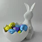 Figura Decorativa De Conejita De Pascua Con Cesta De Huevos - Miniatura 4