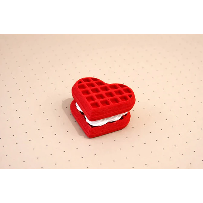 Figura Clicker De Waffle En Forma De Corazón 3