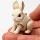Figura Decorativa Llavero Conejo Pequeño De Pascua - Miniatura 2