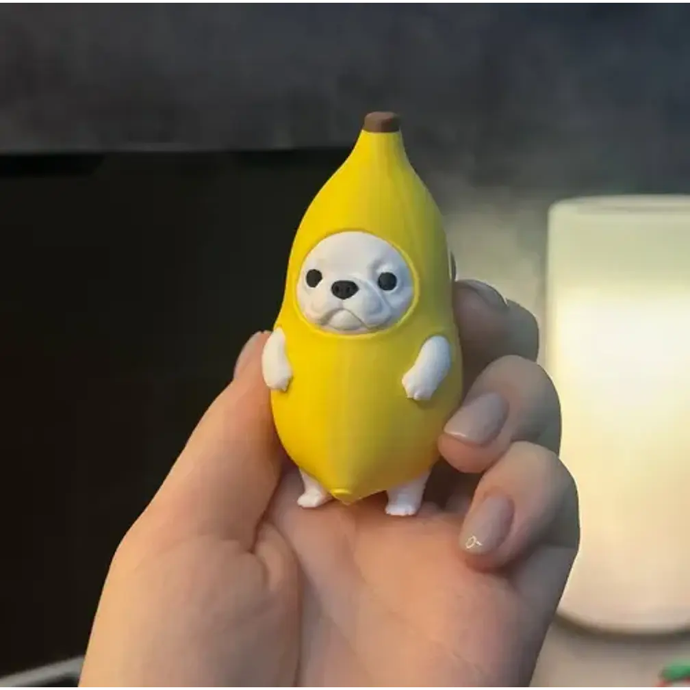 Figura Decorativa- Perro Banana 2