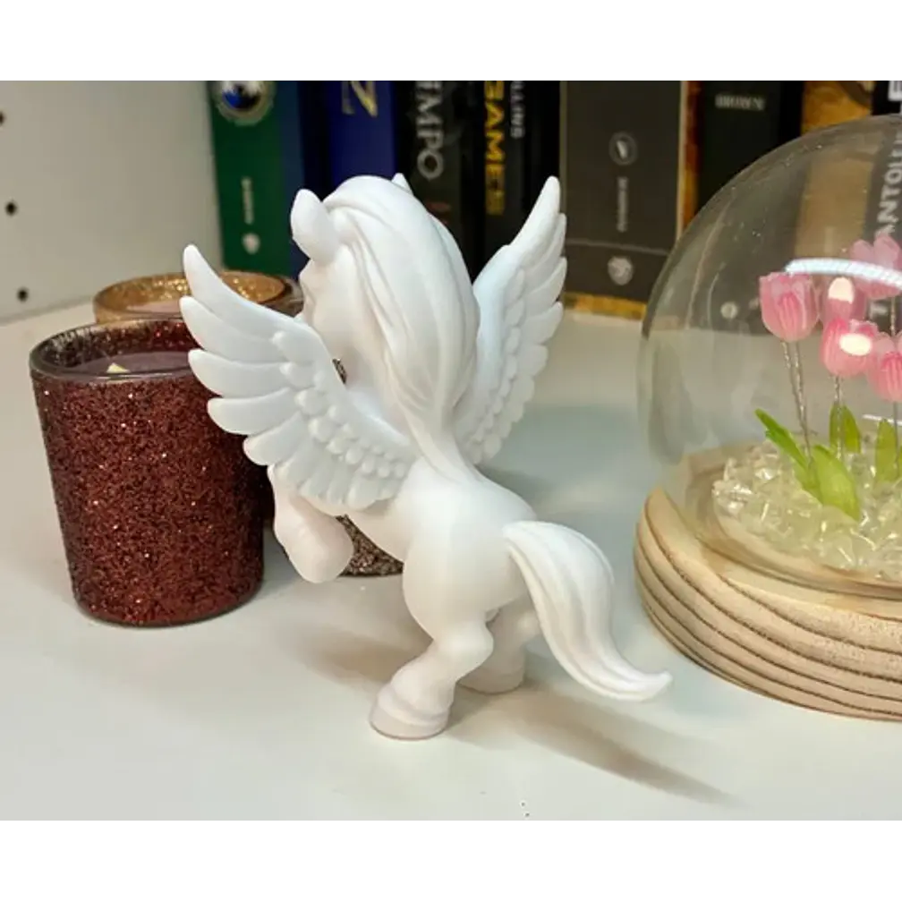 Figura Decorativa- Pegaso Blanco 3