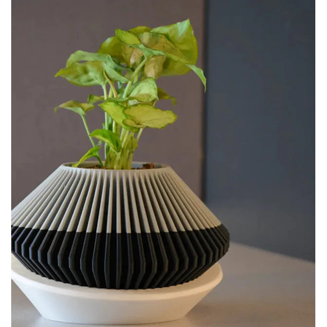Figura Decorativa Modern Planter 2