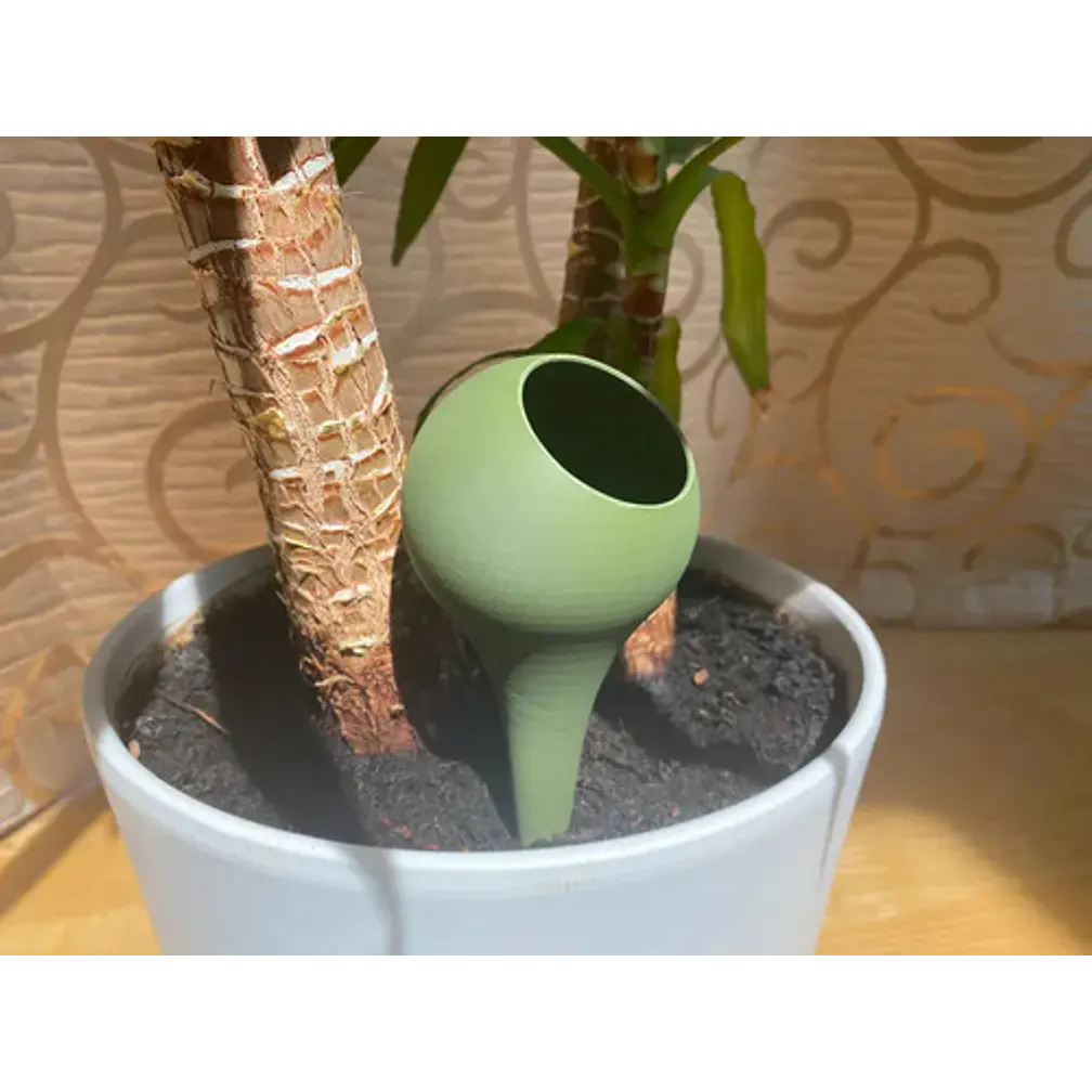Globo De Riego Para Plantas 3