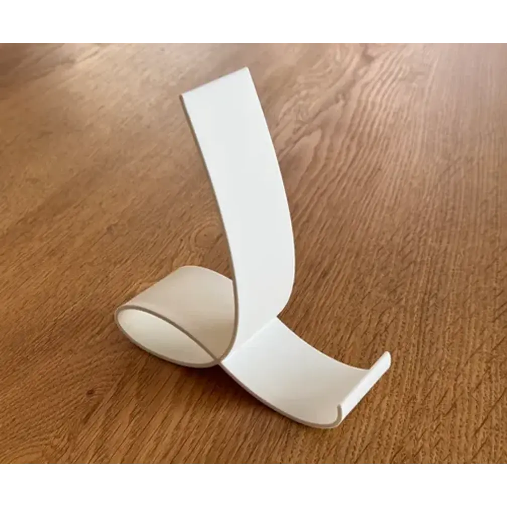Figura Decorativa Soporte Para Libros Curvo 1
