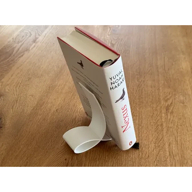 Figura Decorativa Soporte Para Libros Curvo 2