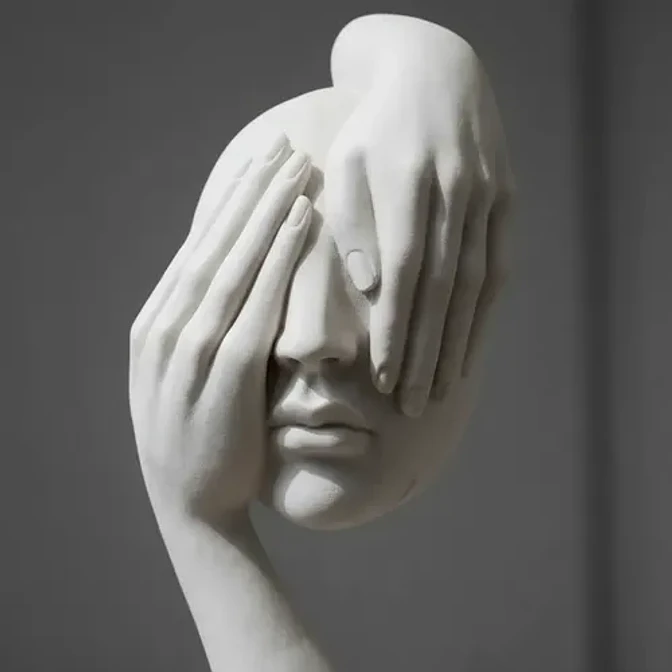Figura Decorativa Prints Patro - Rostro Velado Surrealista 3
