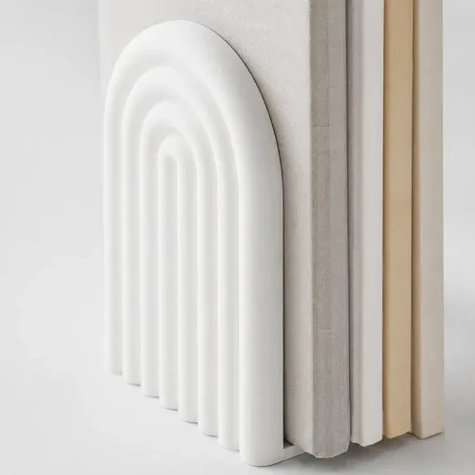 Figura Decorativa De Sujeta Libros De Arco Moderno 2
