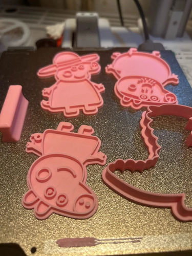Cortador De Galletas - Familia Peppa Pig (pack 5 Unidades) - Foto 3