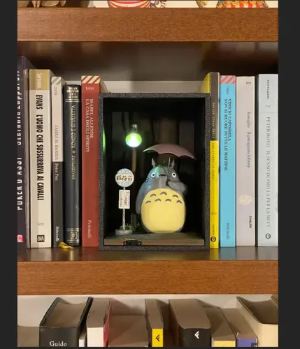 Parada De Autobús De Totoro, Booknook - Foto 5