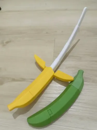 Juguete De Banana- Katana