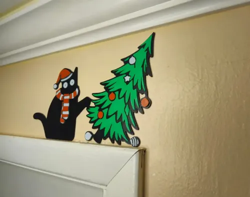 Adorno Esquinero De Puerta - Gato Negro Vs Árbol De Navidad - Foto 3
