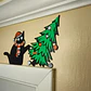 Adorno Esquinero De Puerta - Gato Negro Vs Árbol De Navidad - Miniatura 3