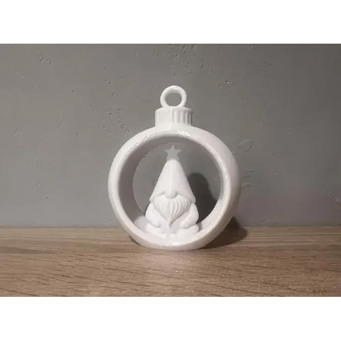 Bola De Navidad Con Gnomo Navideño 3