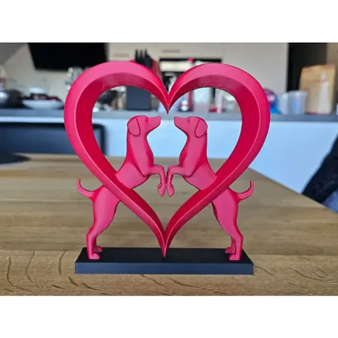 Elegante Escultura De Corazón De Perro 1