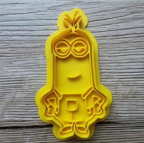 Pack De 4 Cortadores De Galletas Gru Minions - Foto 5